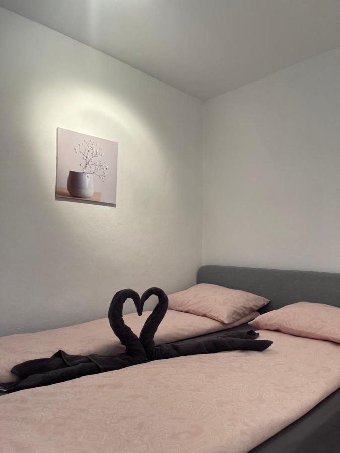 Three Bedroom Apartment With Pool In トレビエハ エクステリア 写真