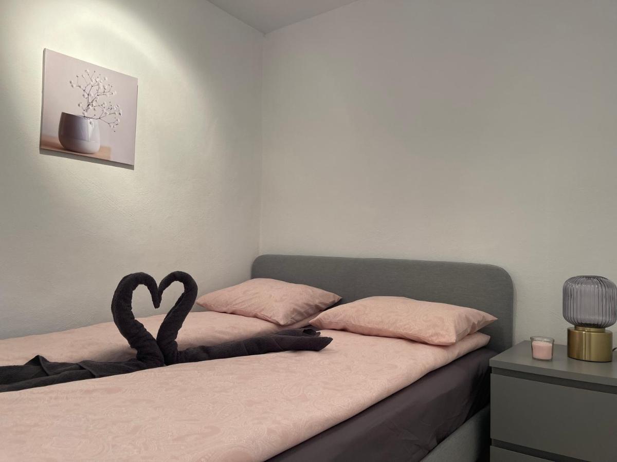 Three Bedroom Apartment With Pool In トレビエハ エクステリア 写真